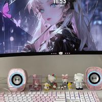 漫步者G1200粉色音箱，电竞桌搭颜值实力双在线