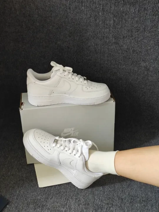  Nike AF1纯白空军一号：四季通勤刚需！这