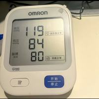 给爸妈选血压计,这款简单又靠谱 —— 欧姆龙 HEM-7124 真实体验