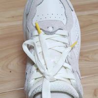 玩觅运动鞋：都市漫步的贴心伴侣