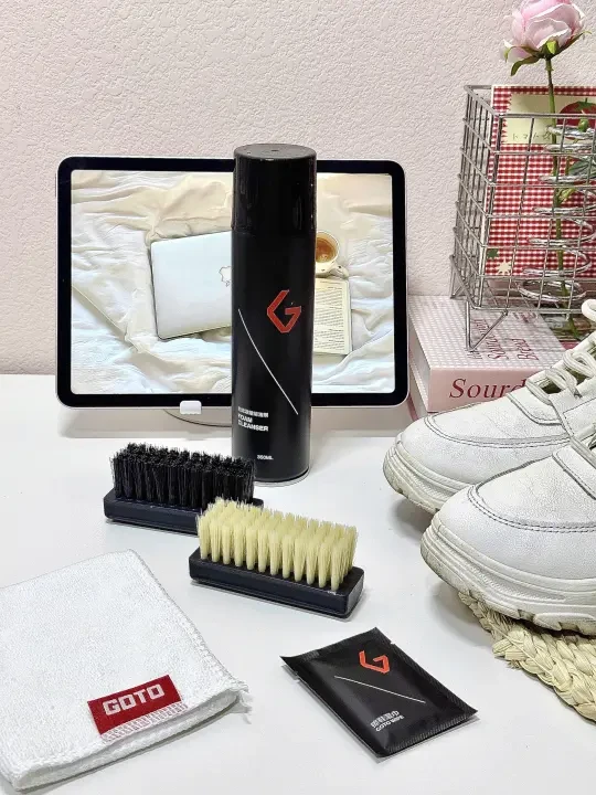 后悔没早买！有这洗鞋套装再也不用送干洗店
