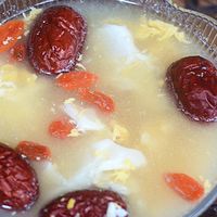 鸡蛋加一物，特补女人，加水煮一煮，越吃气血越足，补血又补阳