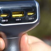 别再买普通车充了！Aohi 170W 实测：秒回血碾压原装充电器