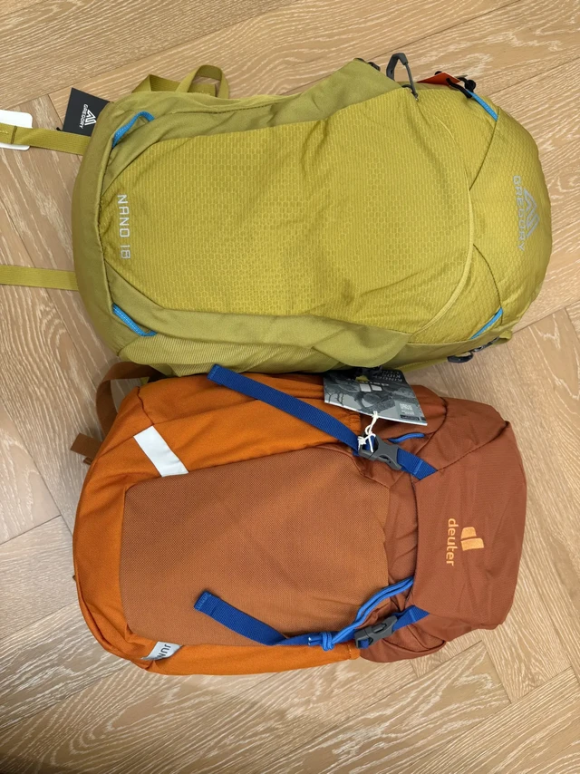 格里高利 nano18 蜂鸟 和多特deuter Junior