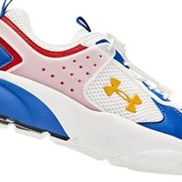 安德玛小童鞋篮球鞋：专业性能与舒适体验