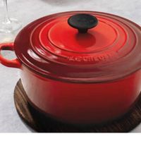 酷彩珐琅锅：厨房里的红色艺术，烹饪新体验