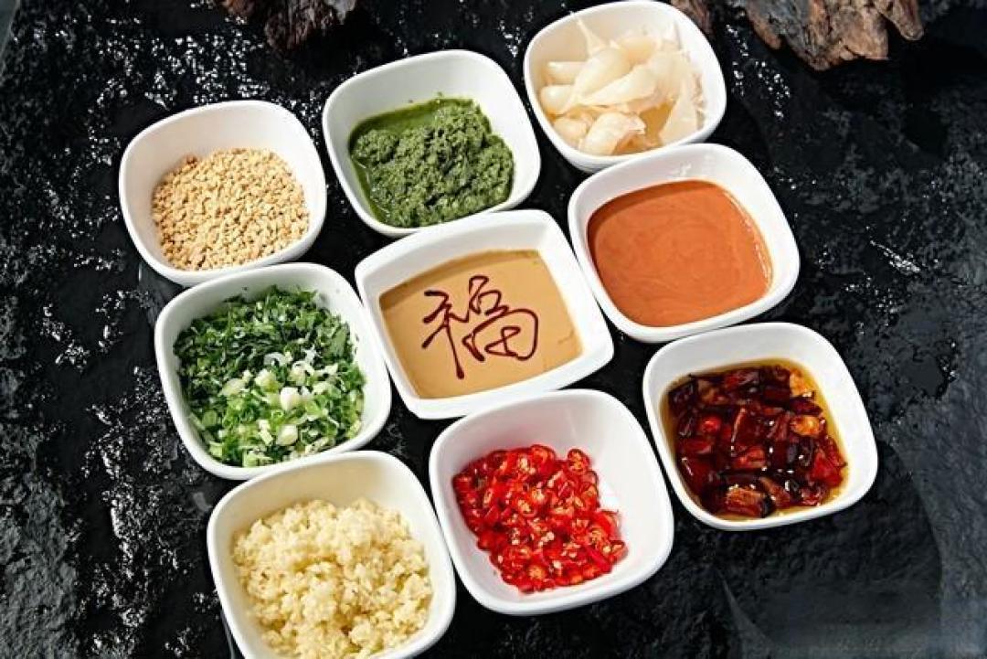 啜妮揭秘：地道老北京麻酱，从澥酱到调味好吃全靠这几步