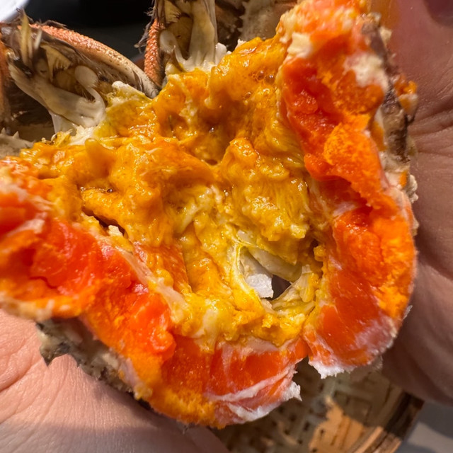 秋风起蟹脚痒！资深吃货亲测：这样挑蟹、蒸蟹，鲜甜度飙升200%