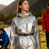 冲锋衣品牌排行榜前十名盘点，十大高性价比推荐，打工人通勤必备