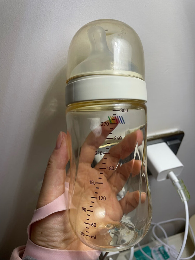 奶瓶