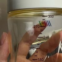 Bebus钻光300ml奶瓶，握持设计如何？
