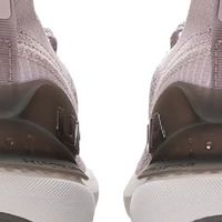 UA W Shift：户外与都市的全能鞋