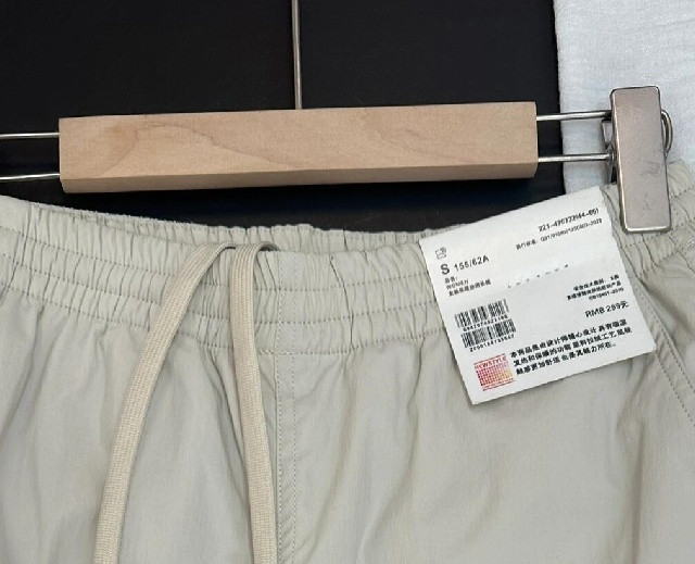 过冬本命加绒裤！穿到包浆都舍不得扔的通勤神裤