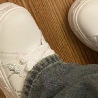 厚底豹纹蕾丝小白鞋，把小众设计和实穿性焊死了