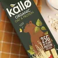 燕麦奶vs巴旦木奶：谁才是牛奶的真正挑战者？1200+用户观点大碰撞