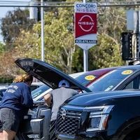 车价高企月供压顶，消费者理性回归选择修车代步