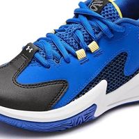 安德玛库里系列儿童篮球鞋推荐