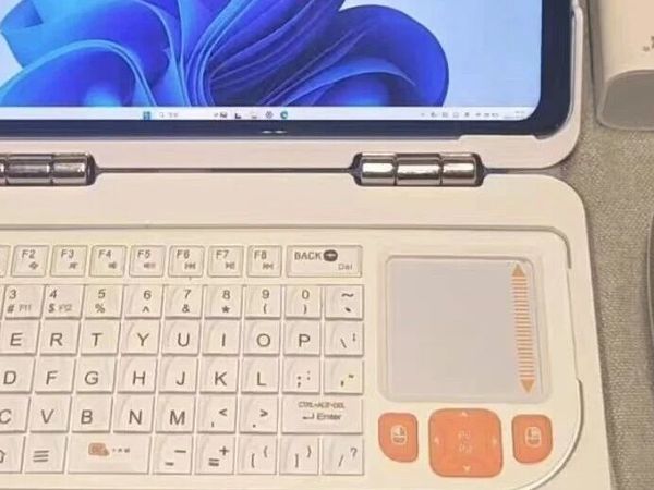 红米手机刷Win11系统，改造成掌上电脑！自带12G+512G大存储