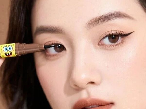 唯资眼线胶笔亲测！手残党救星防水持妆绝绝子，墨绿灰棕鲨疯啦？