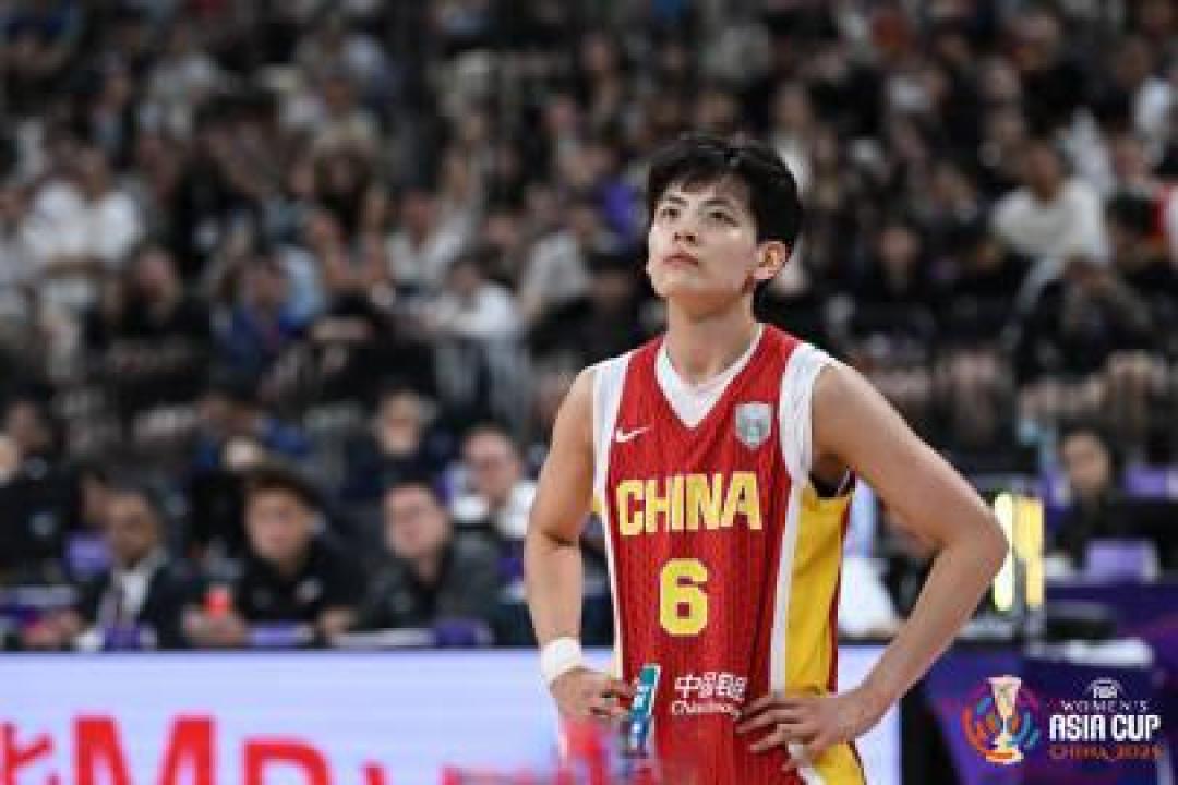 双MVP加身、宫鲁鸣钦点,杨舒予能成为女篮新领袖吗?