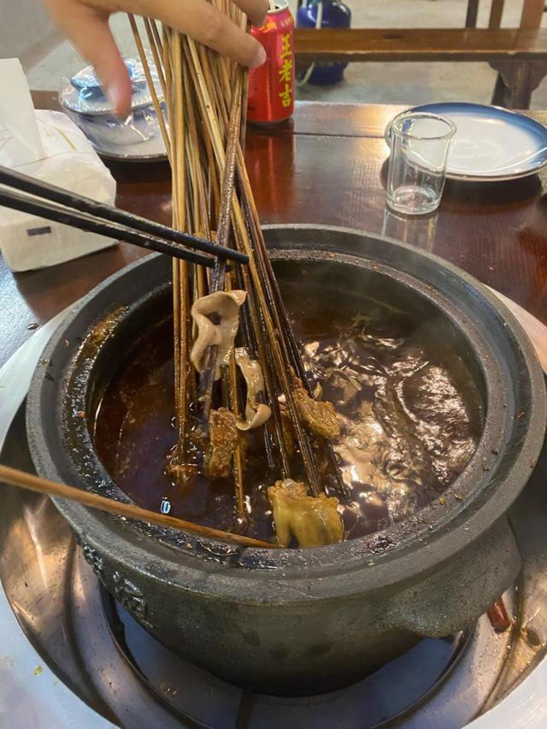 解密都江堰：一座被水利工程耽误的千年美食之都