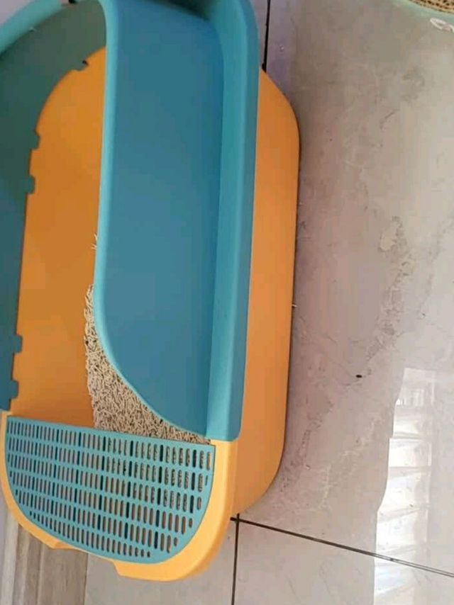 中号猫砂盆防外溅设计