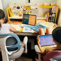 AI学习助手真能提效还是制造依赖？1200+用户观点大碰撞