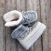 今年雪地靴选购指南：保暖时髦不臃肿，厚底和高级灰成新宠