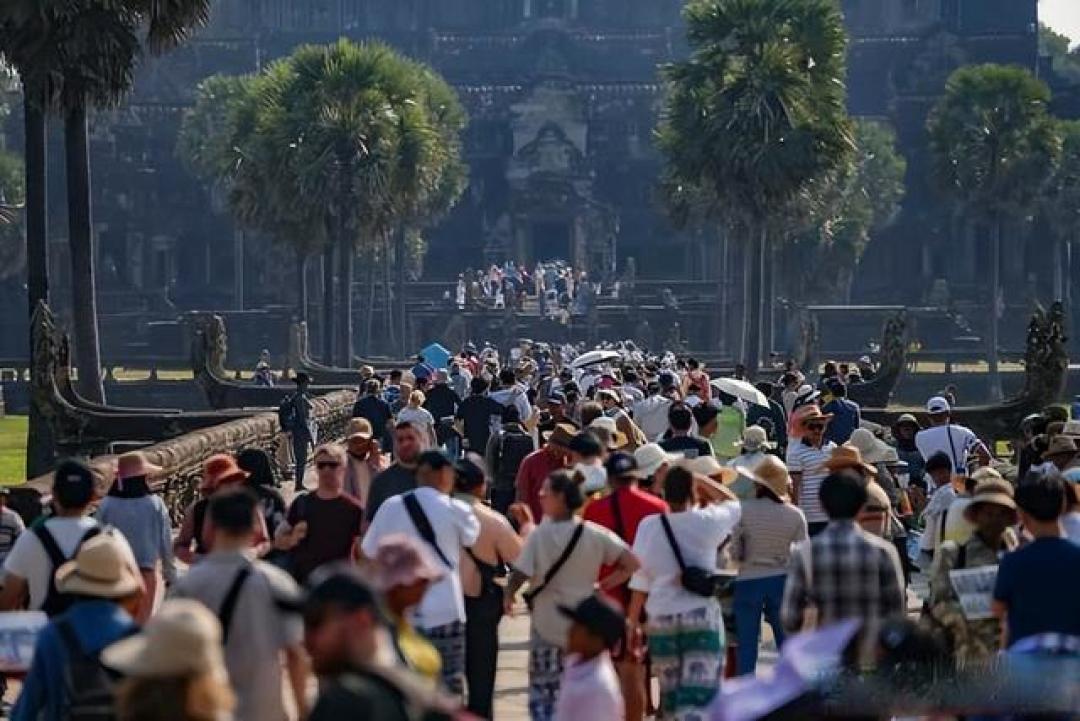柬埔寨对华试行免签，直击暑期国庆，14天畅游吴哥窟