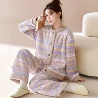 向薇复古高级感暖绒家居服：把秋冬的温柔与体面穿在身上