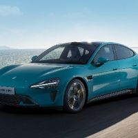 现车即提与期车定制：便利与个性的性价比博弈