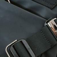 三百多块的斜挎包，凭啥让我觉得值回票价？