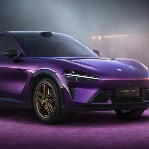 17万的SU7手慢无，小米上架现车值得抢吗？