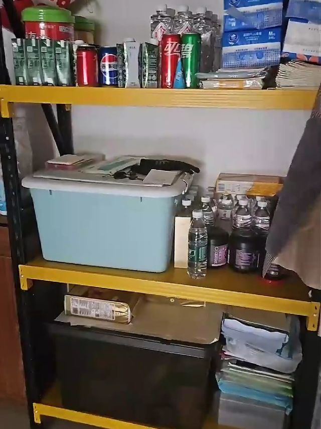 中伟新款仓储货架承重评测