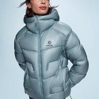 轻暖修身还不土，这件“我奶同款”排骨羽绒服凭什么翻红？