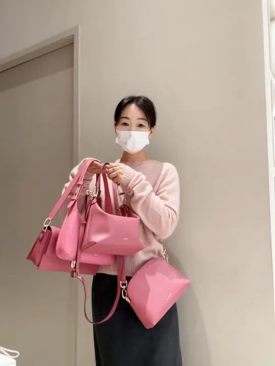 FURLA🌸粉色包包控的快乐谁懂啊！
