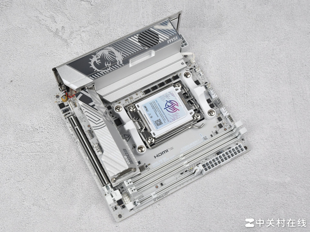 板型小 拓展性能夯 微星 MPG X870I EDGE TI EVO WIFI 刀锋 钛主板评测