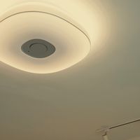 冬季室内光线指南：影响一家人情绪与状态的真正因素