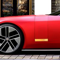 捷豹Type 00量产版路测曝光，2025年底将发布