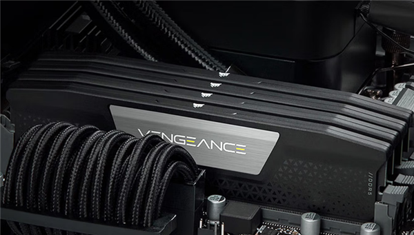 玩家用192GB DDR5换了张RTX 5070 Ti！亏大发了