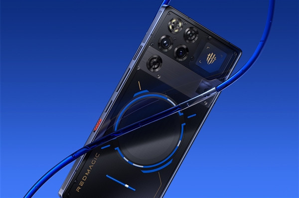 只有红魔还在做24+1TB 姜超：成本暴增 友商一台都没有