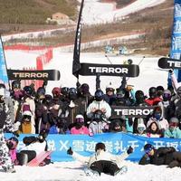 还不知道滑雪怎么玩？崇礼滑雪游玩攻略+滑雪产品分享推荐。