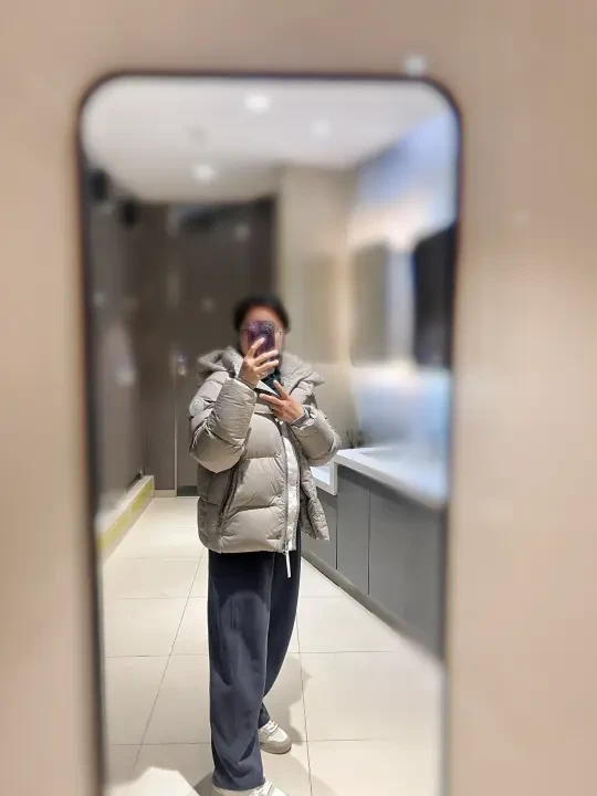 今日开箱--加拿大鹅羽绒服Canada Goose