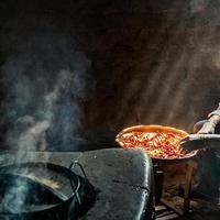 在中国，名字很拗口，却异常好吃的10大特色美食，你家乡上榜了吗