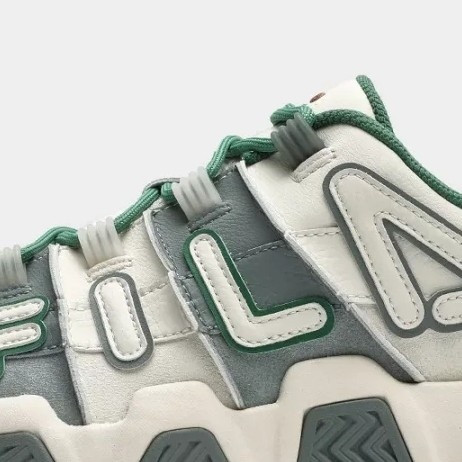 FILA FUSION面包鞋：时尚与舒适兼备