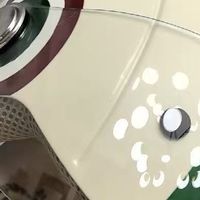 宝子们，孩子骑车出行，安全第一！