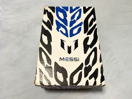球鞋展示：阿迪达斯f50，梅西2014年世界杯专