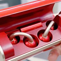 潮音新宠登场！机乐堂「小樱桃」耳机凭颜值与黑科技圈粉年轻人