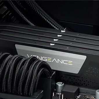 玩家用192GB DDR5换了张RTX 5070 Ti！亏大发了