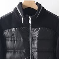 过冬外套：在寒风里写一首温暖的诗